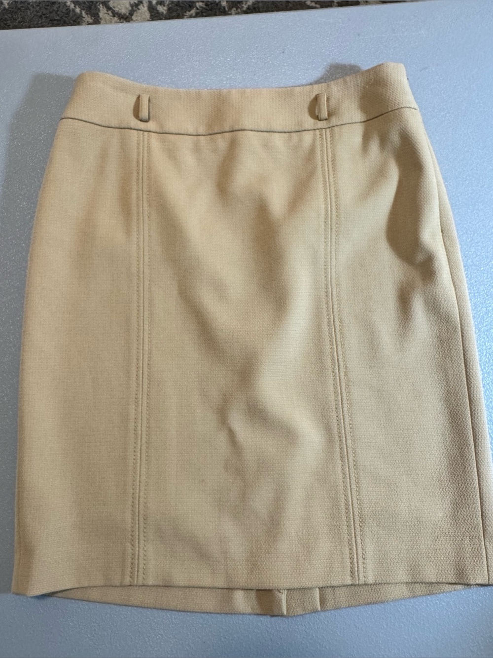 Ann Taylor LOFT Camel Colored Lined Pencil Skirt with Belt Loops Size 6